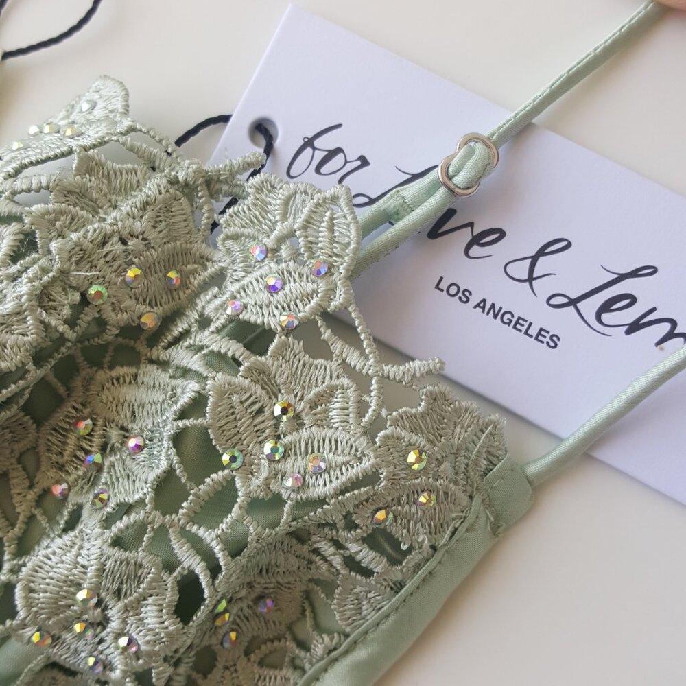 FOR LOVE AND LEMONS  !  Lace Bustier/Bra With Crystal  ( M ) - Picture 2 of 8